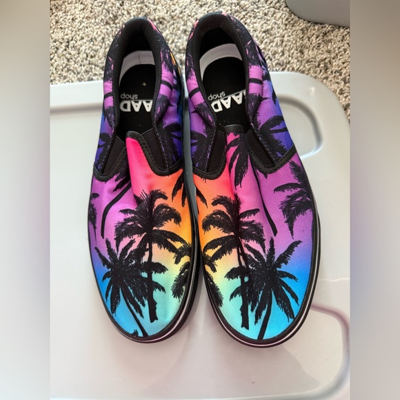 Womens Casual Canvas Sneakers with Palm Tree Design - Picture 1 of 6